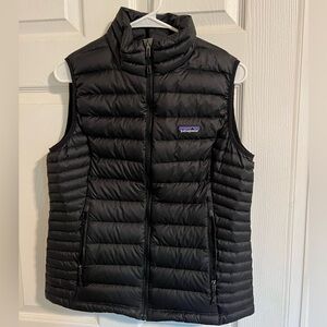 Patagonia Black Puffer Vest